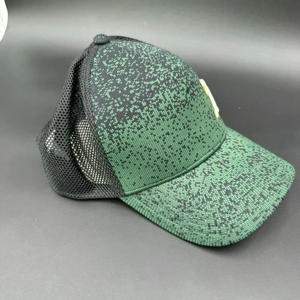 Under Armour new oakland